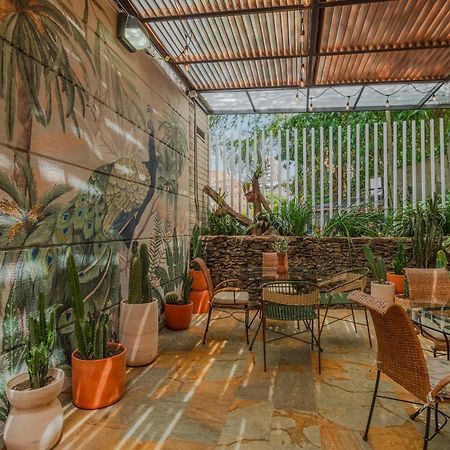 Apartamentos Poblado Alejandria By Housy Host Меделин Екстериор снимка